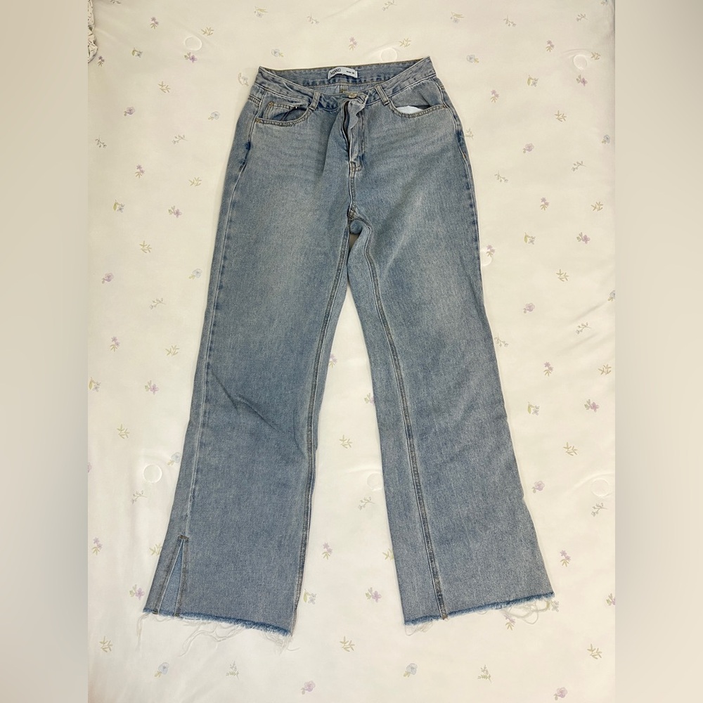 Women's Light Blue Jeans